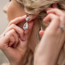 Cargar imagen en el visor de la galería, Aretes Allure