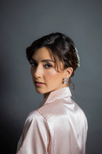 Cargar imagen en el visor de la galería, Aretes Leah  (Plateado)