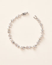 Cargar imagen en el visor de la galería, Brazalete Kelsey