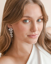 Cargar imagen en el visor de la galería, Delilah Earrings