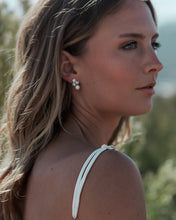 Cargar imagen en el visor de la galería, Aretes Janna