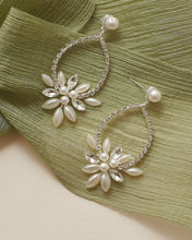 Cargar imagen en el visor de la galería, Marnie Hoops