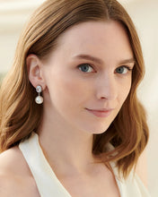 Cargar imagen en el visor de la galería, Lucia Earrings