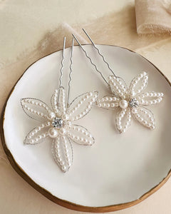 Cosamia Pearl Pins