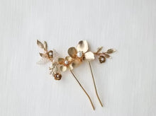 Cargar imagen en el visor de la galería, Cizy Hair High Pin Dorado