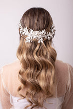 Cargar imagen en el visor de la galería, Mercedes Headpiece