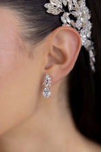 Cargar imagen en el visor de la galería, Aretes Aishleigh