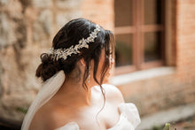 Cargar imagen en el visor de la galería, Tocado Giselle