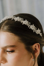 Cargar imagen en el visor de la galería, Tocado Annie