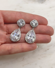 Cargar imagen en el visor de la galería, Aretes Allure