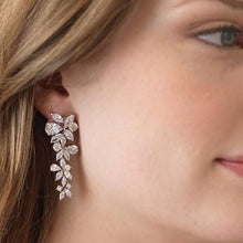 Cargar imagen en el visor de la galería, Delilah Earrings