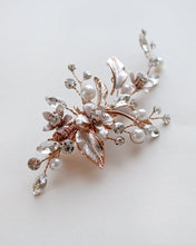 Cargar imagen en el visor de la galería, Petite Floral Clip Rosegold